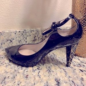 Patent leather Viktor & Rolf Gold and Black heels - 37/7